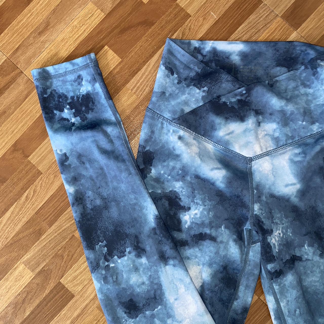 XS ECHT workout leggings, super comfy, beautiful... Depop