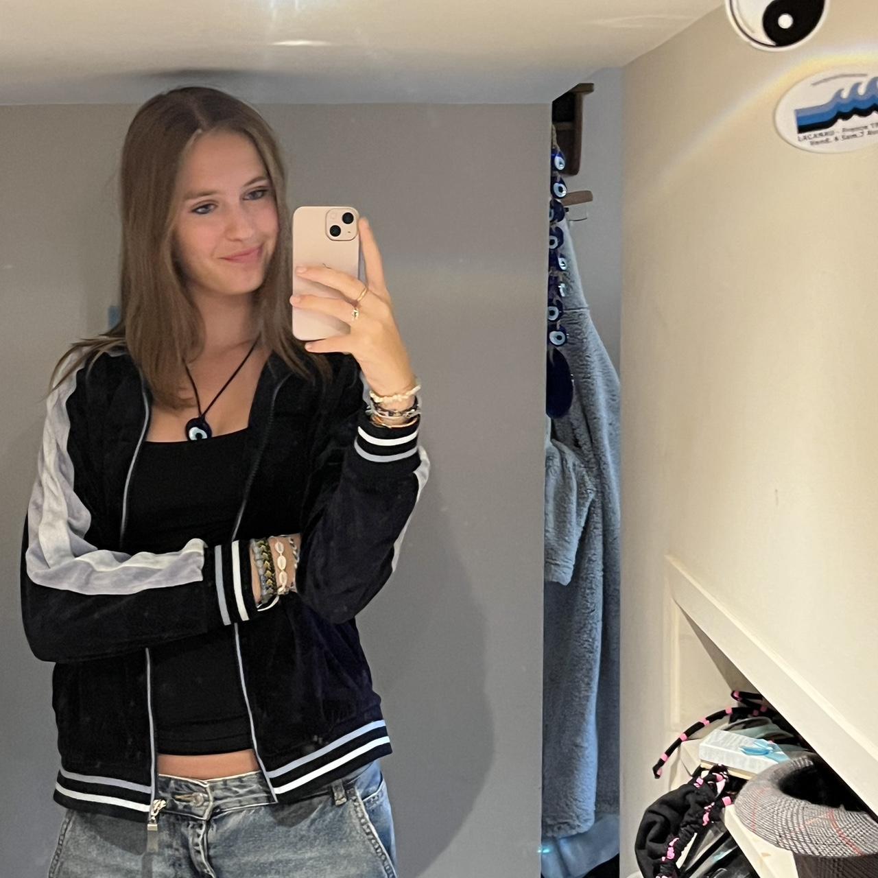 Vintage velvet y2k zip up Love this so much... - Depop