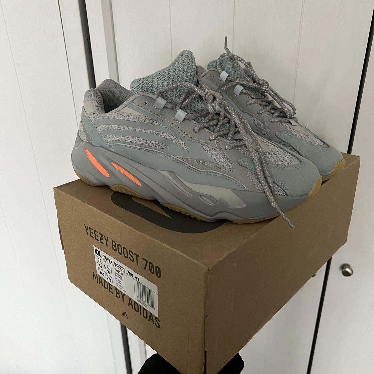 yeezy inertia v1