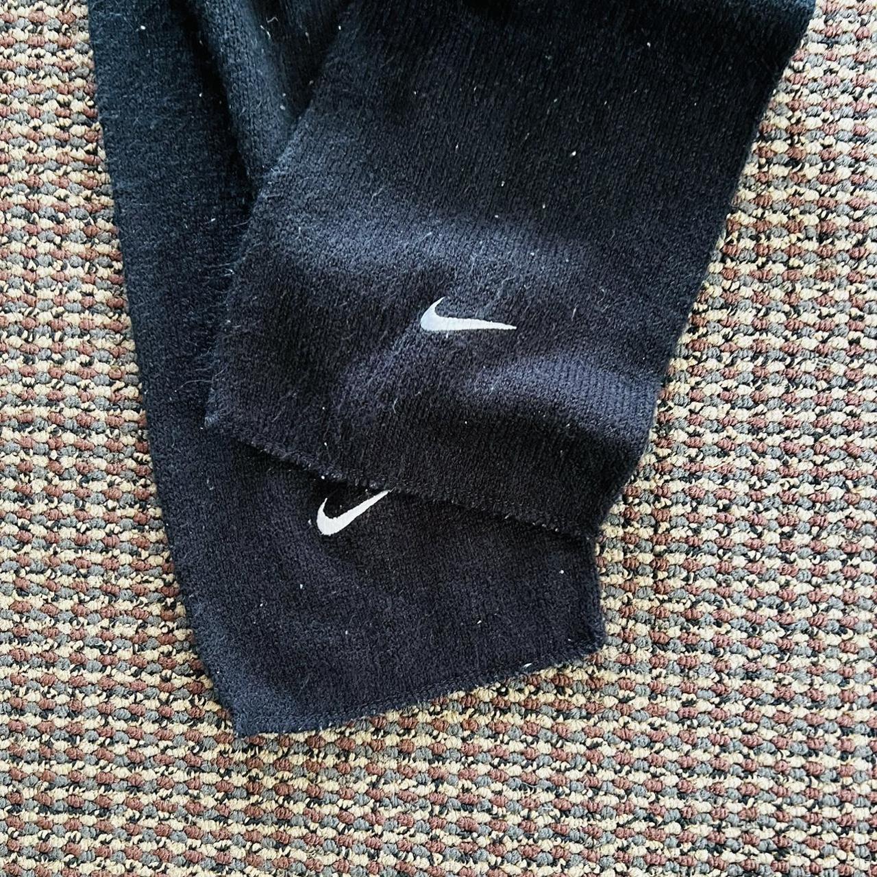 Nike Men's Black and White Scarf-wraps | Depop