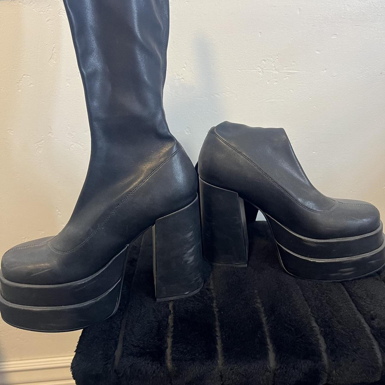 Steve Madden Platform boot no tags no flaws no... - Depop