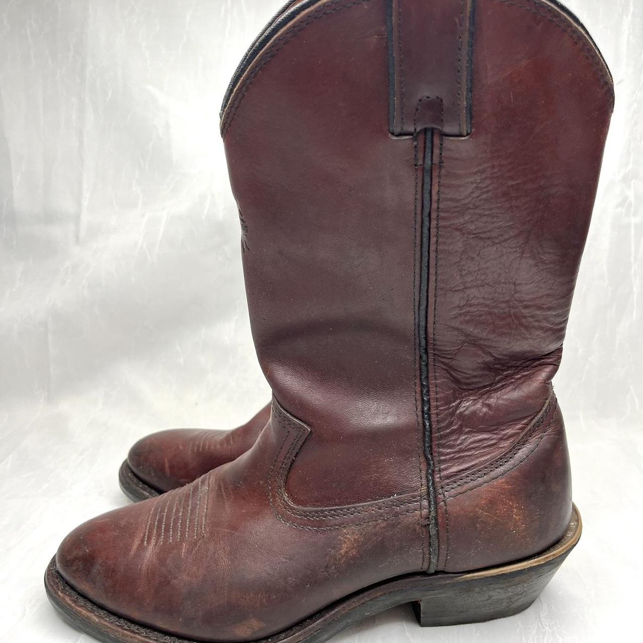 Chippewa boots are crafted from fine leather and are