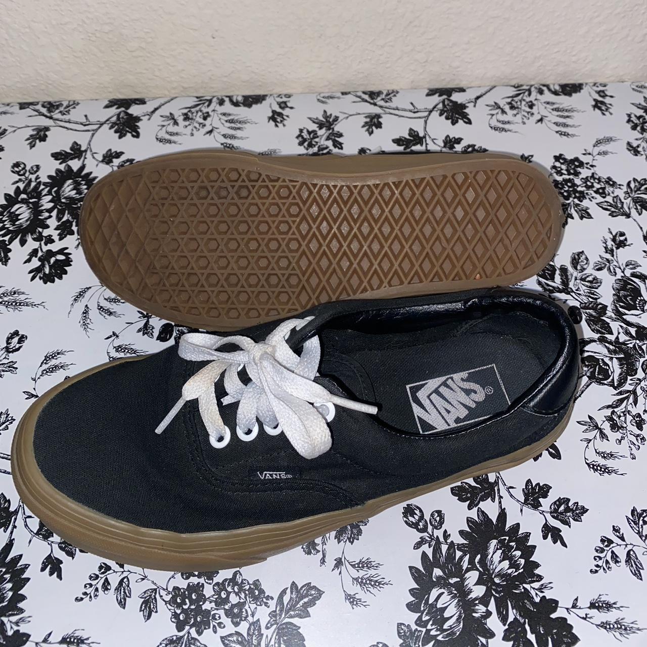 Vans era gum hot sale sole black