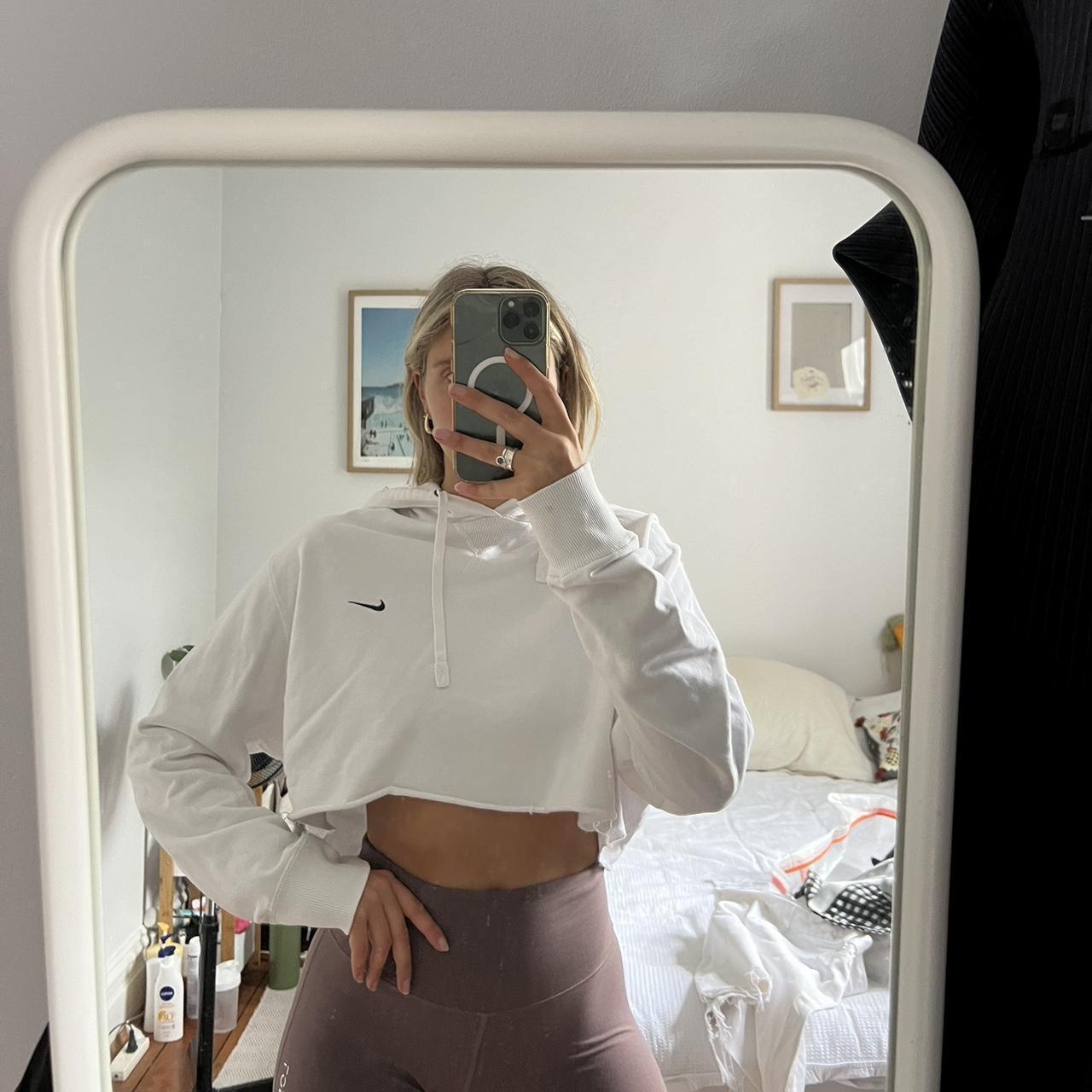 cropped white nike hoodie