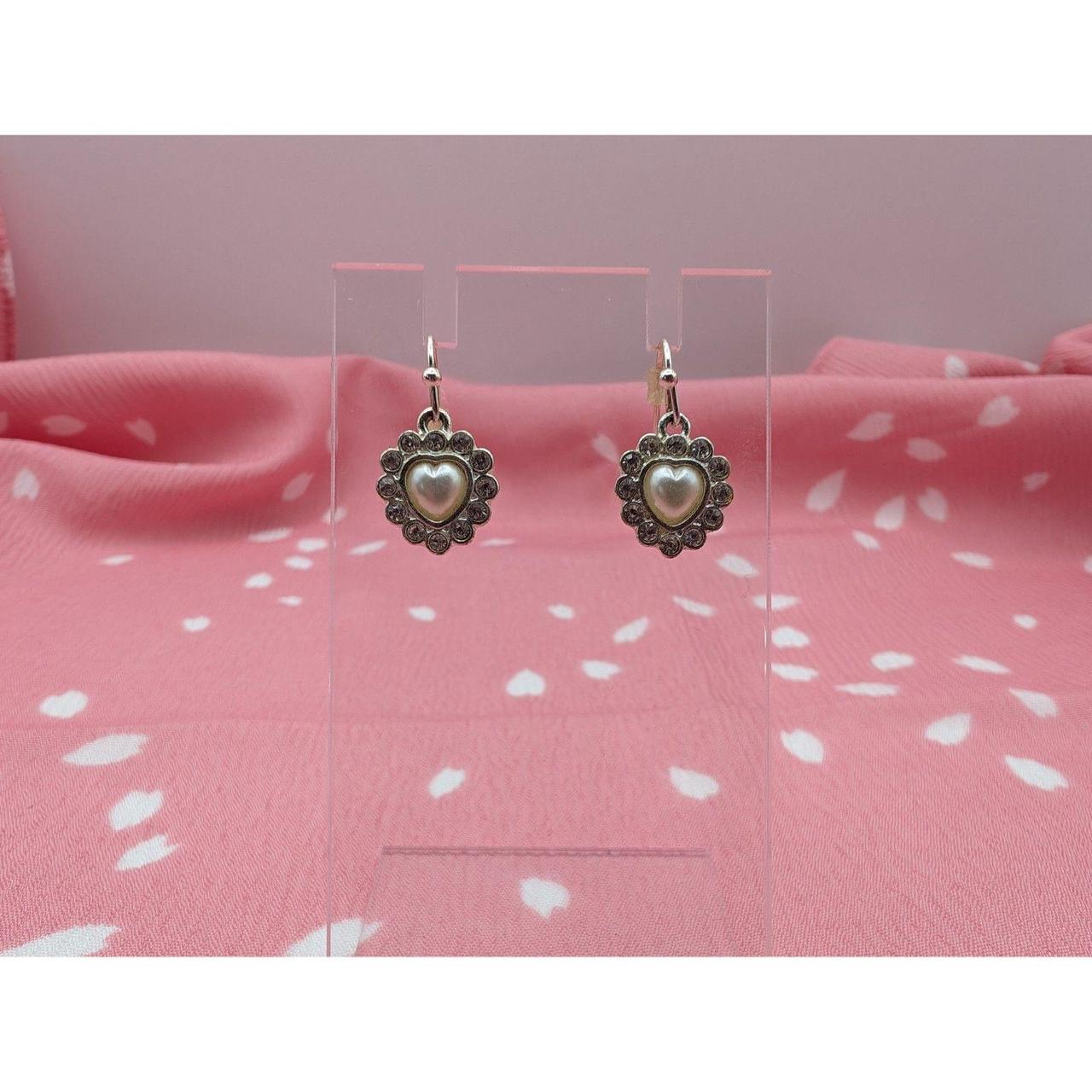 item listed by tenshiduck