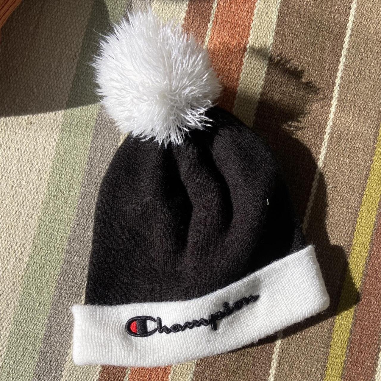 Champion cheap pom beanie