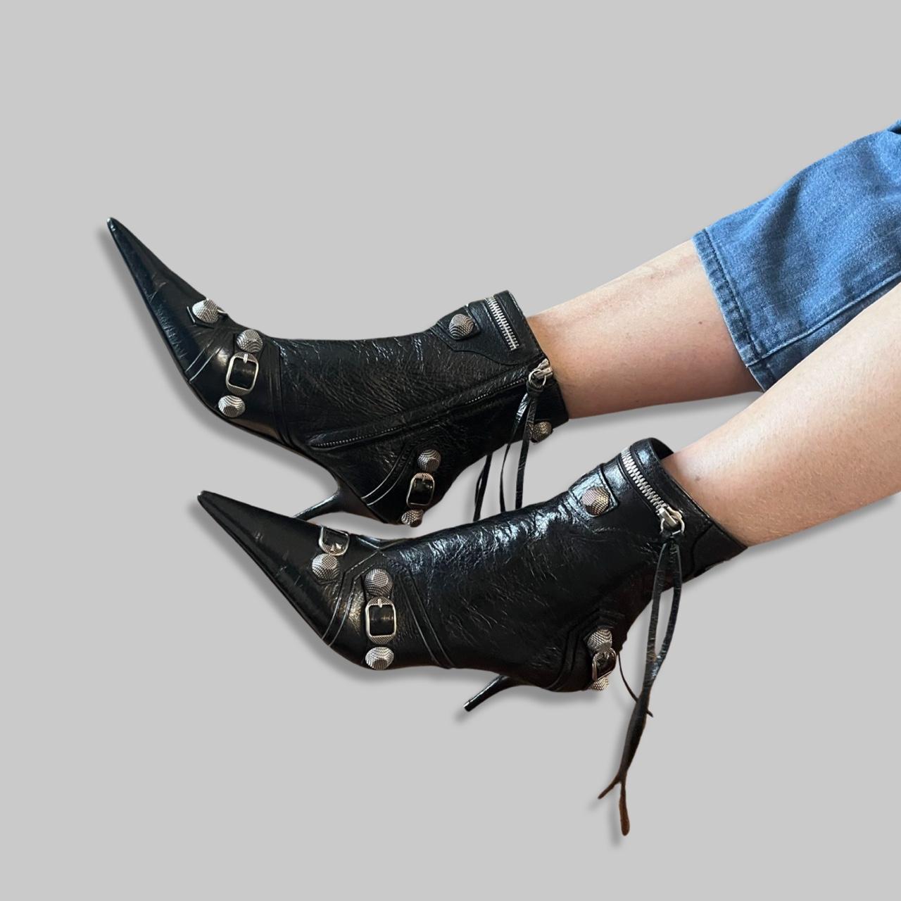 【関税＆送料込み】Balenciaga 'Cagole' Boots 19320476_54590700_1000.jpg