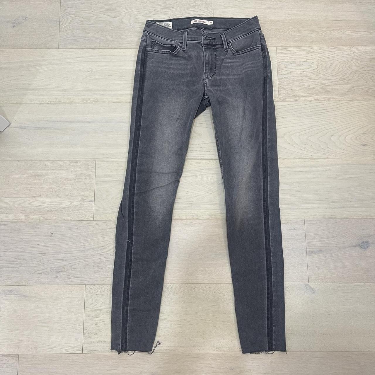levis 710 super skinny women's jeans Depop