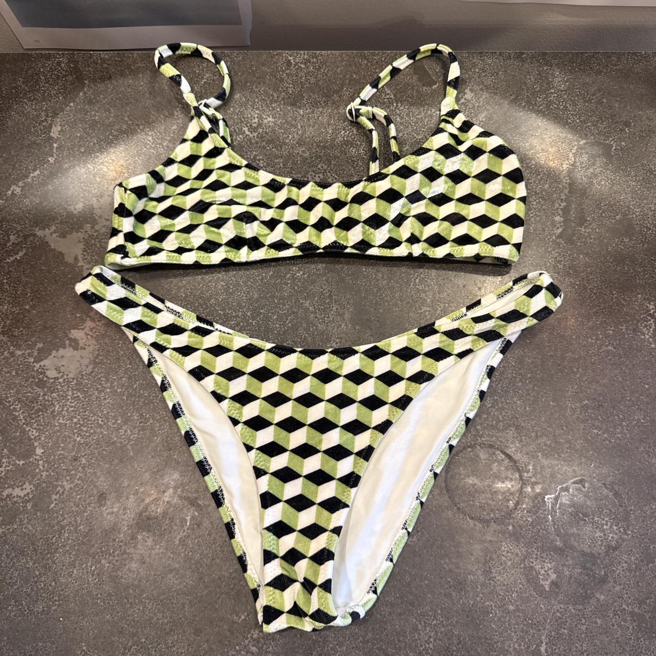 Triangl bikini-xs - Depop