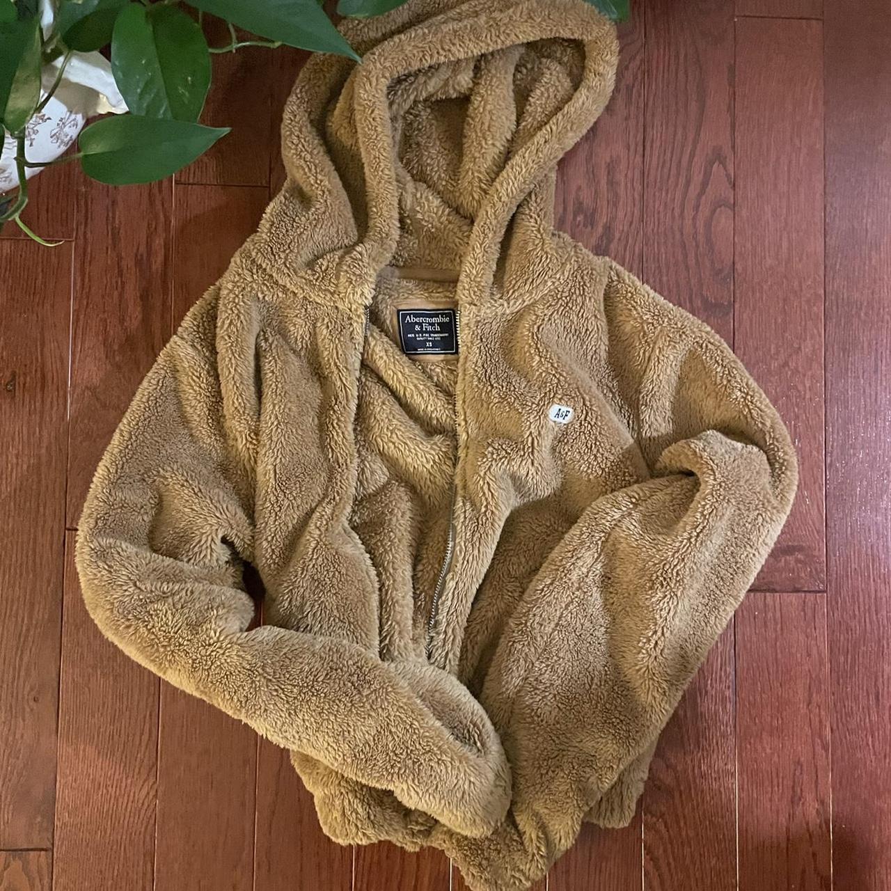 brown fluffy teddy bear jacket fits xs/s perfect... Depop