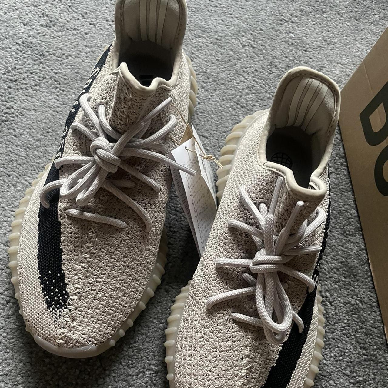 Size 9 Yeezy Boost 350 V2 adults Fits UK size... - Depop