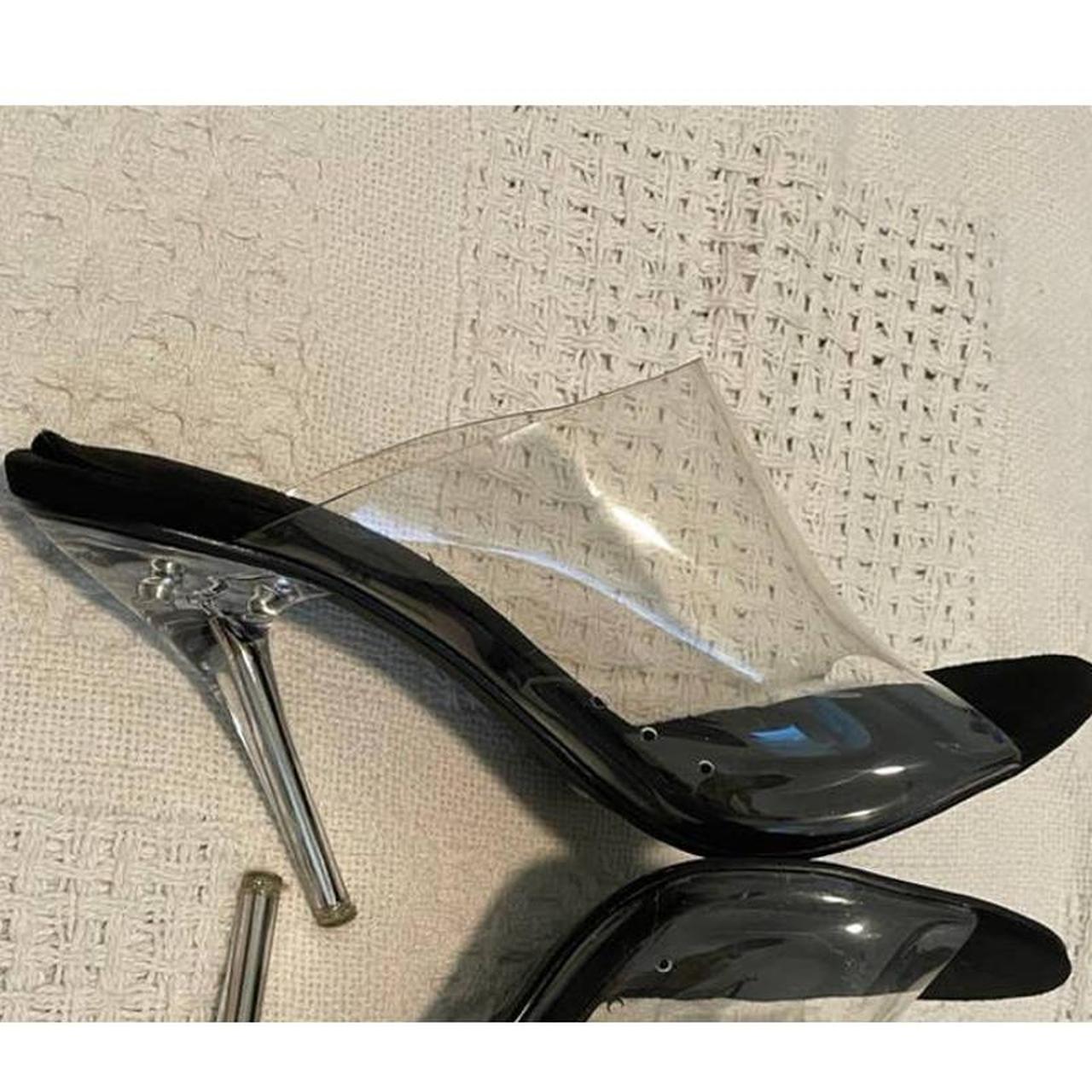 Cape robbin hot sale clear mule