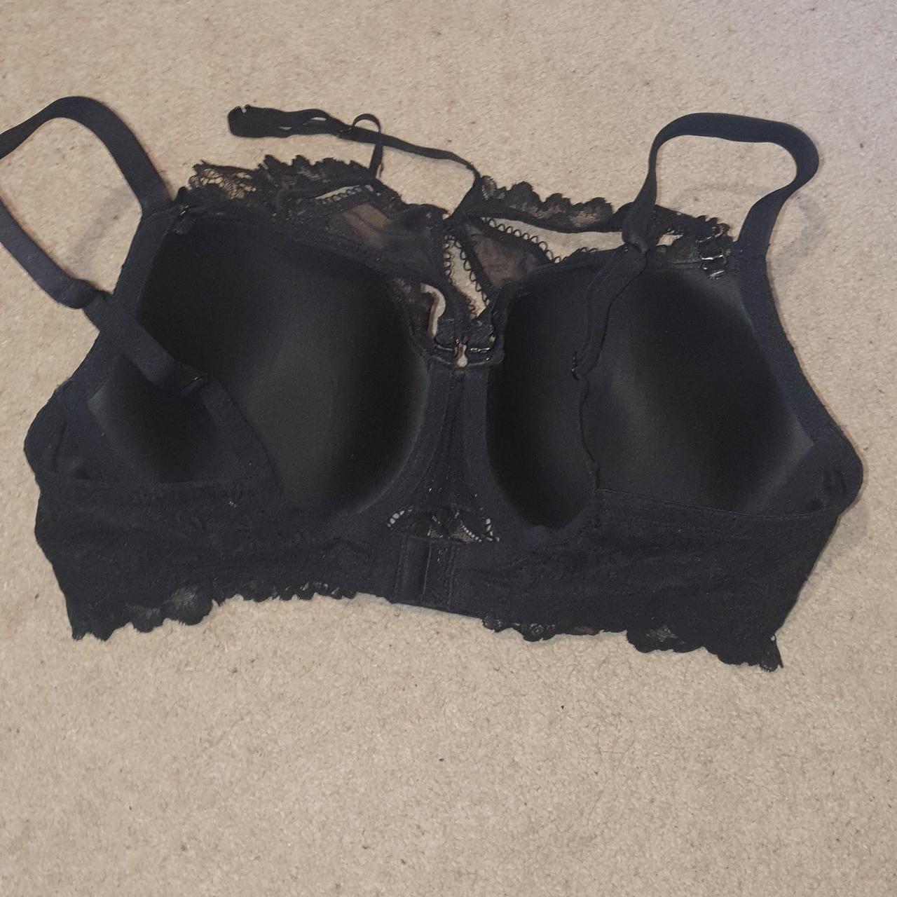 La Senza Women's Black Bra | Depop