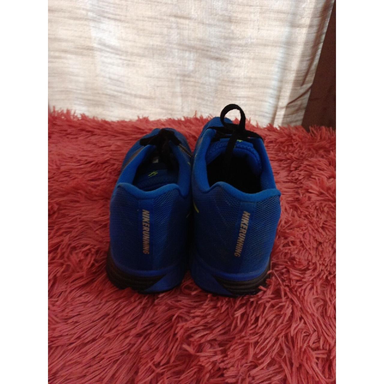 blue nike flex shoes