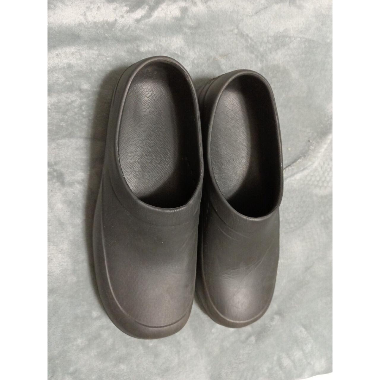 Men's TredSafe Slip/Oil Resistant Black Slip On... - Depop