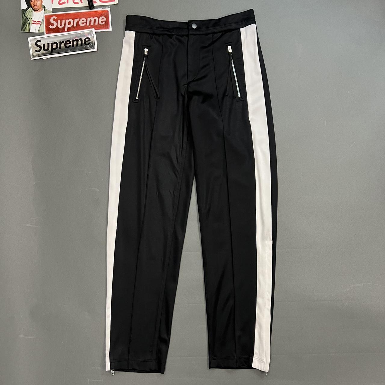 Louis vuitton-joggers - Depop