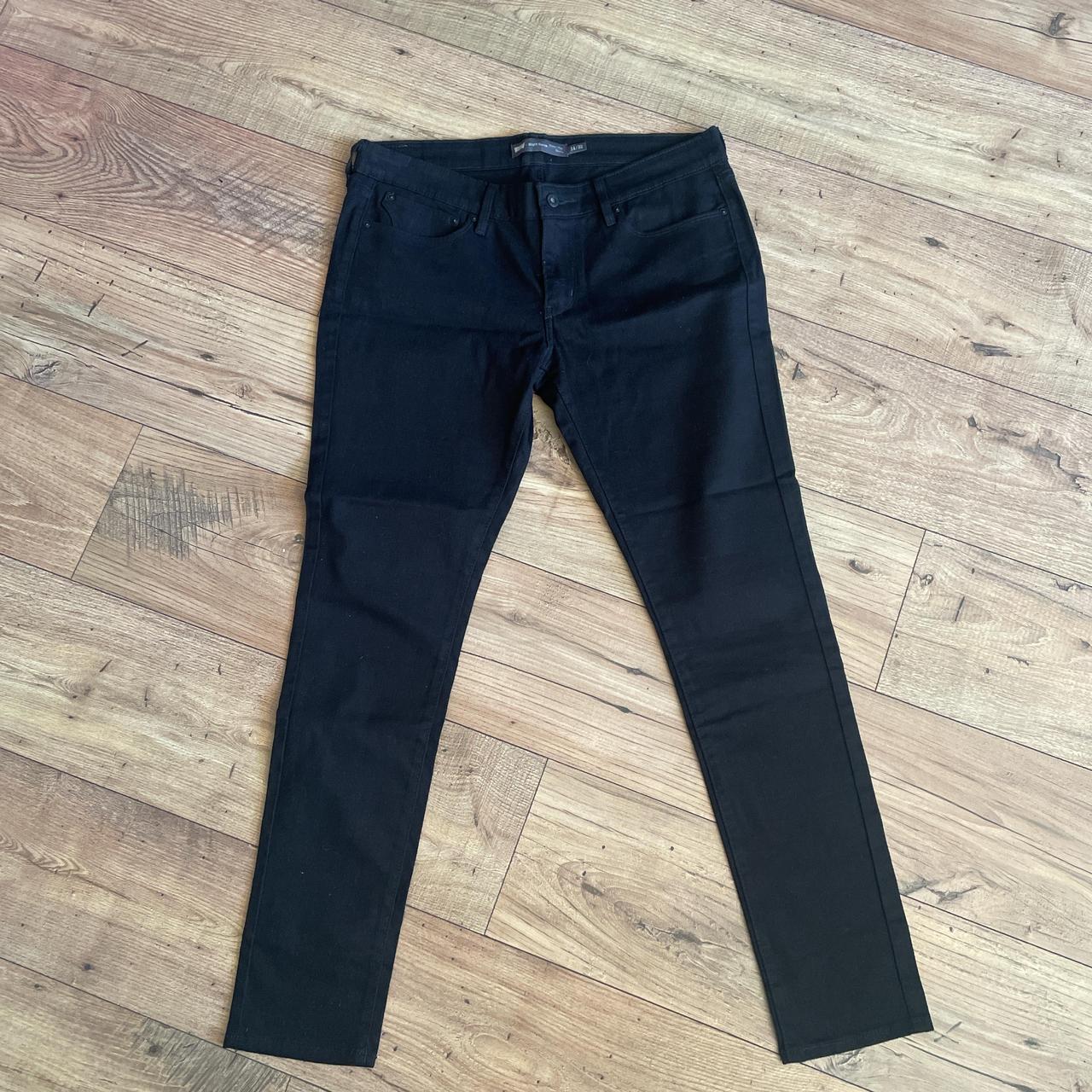 item listed by lxngbow