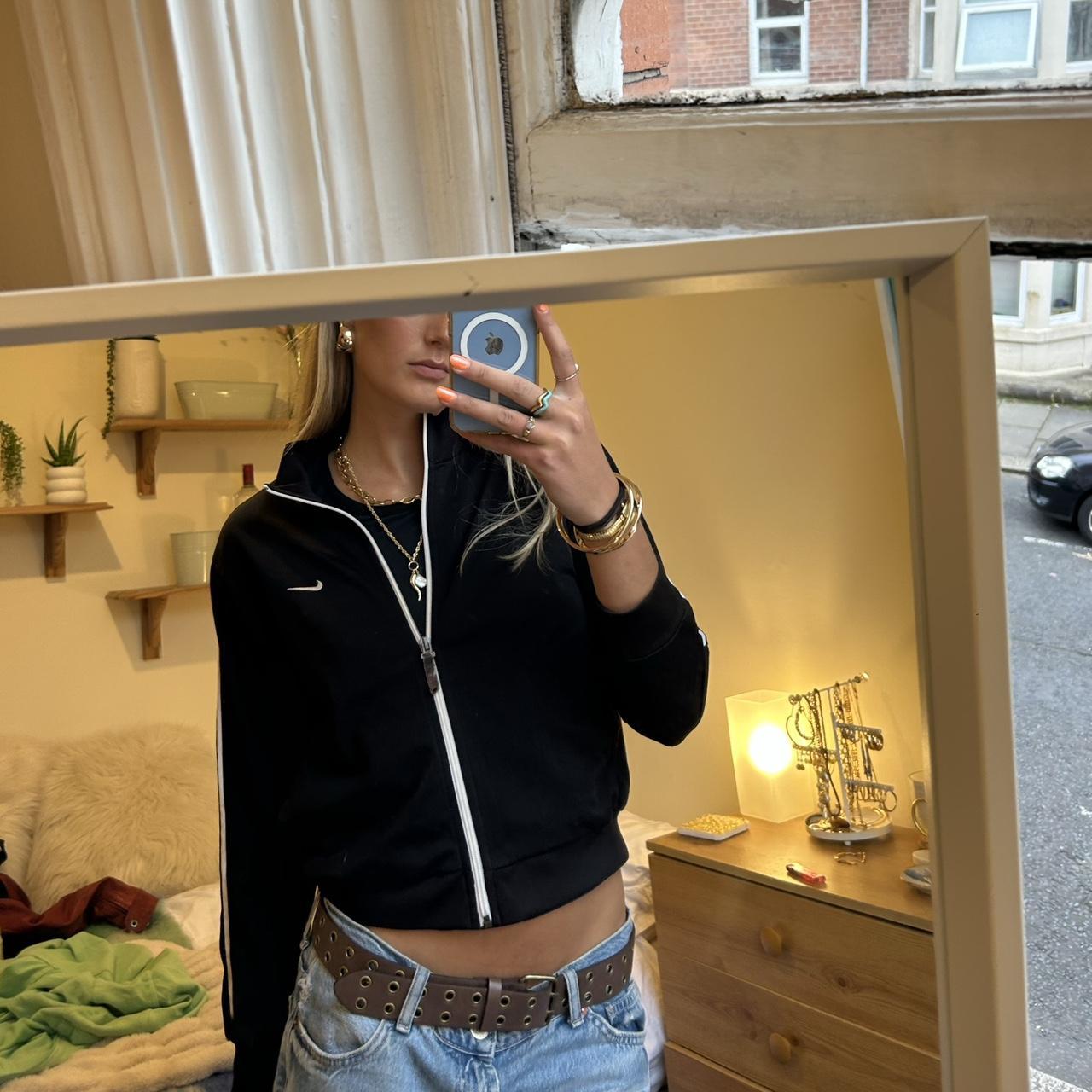 womens black nike zip up