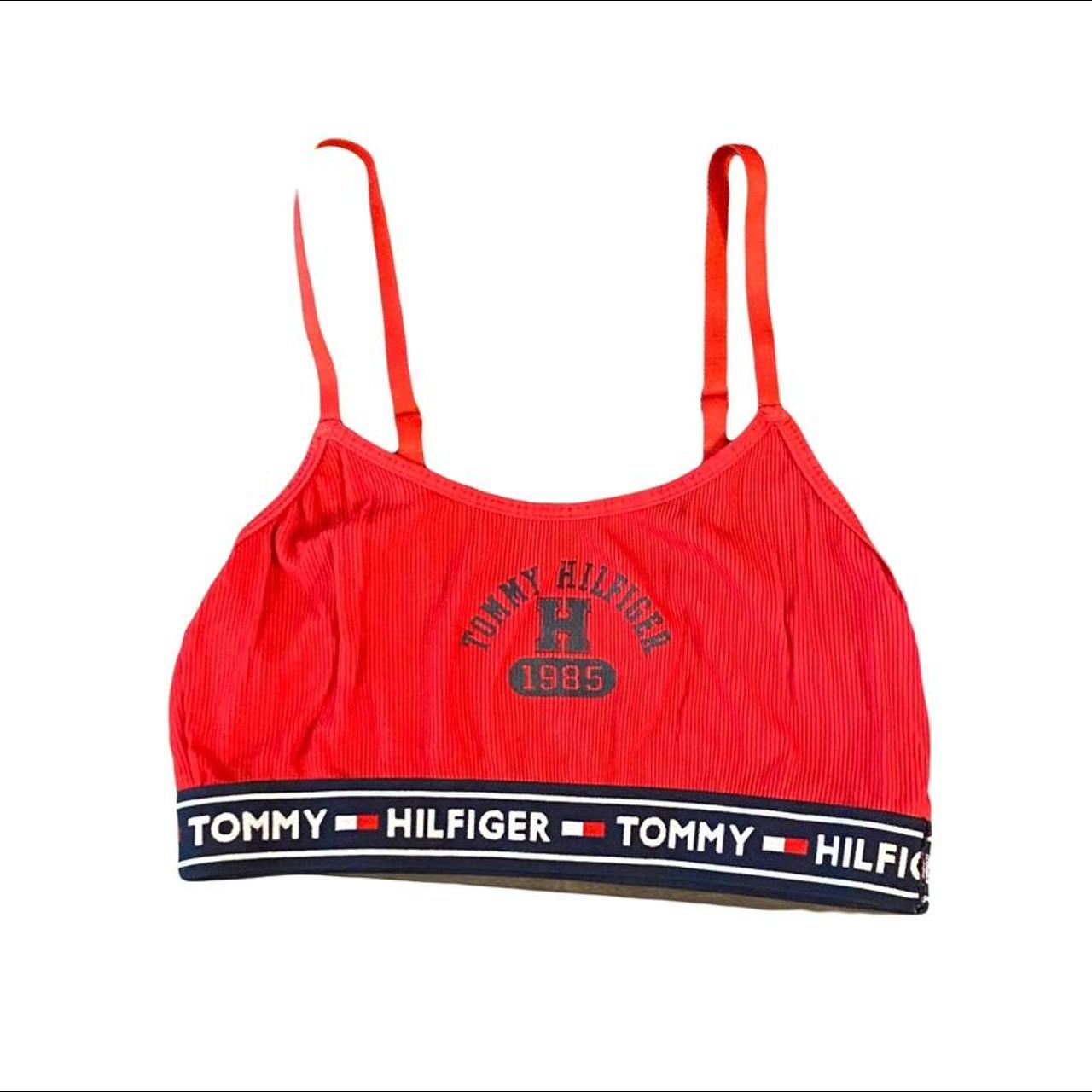 Tommy Hilfiger Women's Croptop Depop