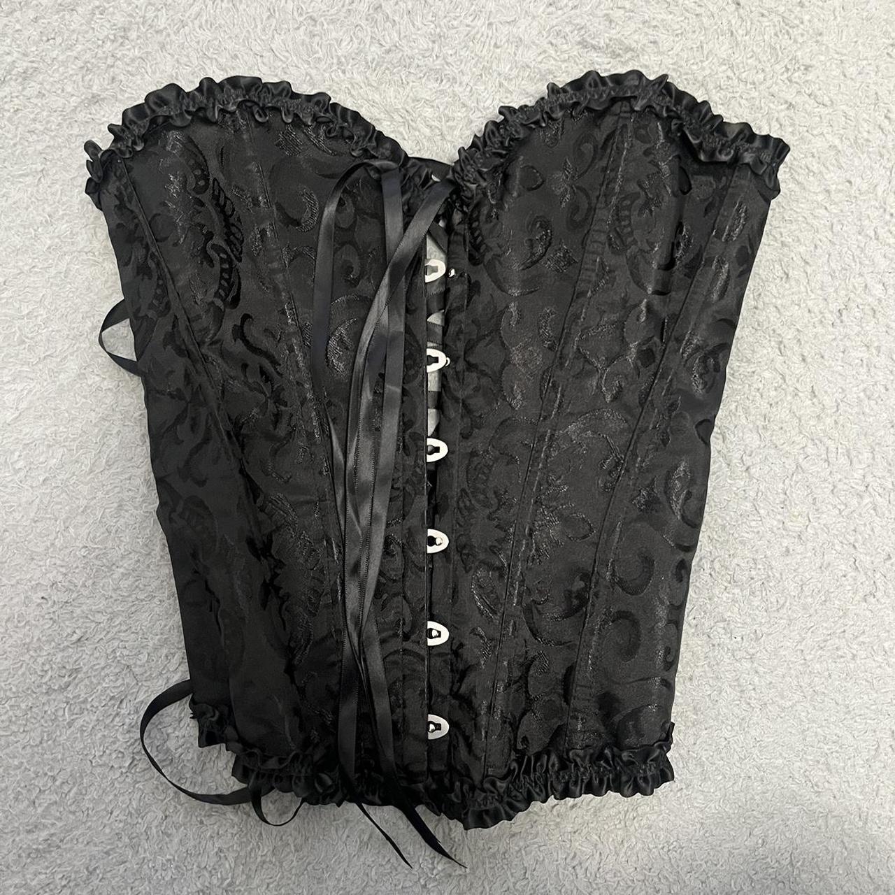 The Cutest Grommet Lace Up Back Frill Trim Corset Depop