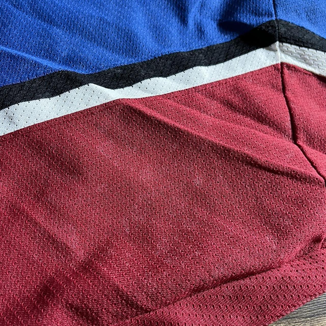 Vintage Colorado Avalanche Jersey Youth XL White 90s - Depop