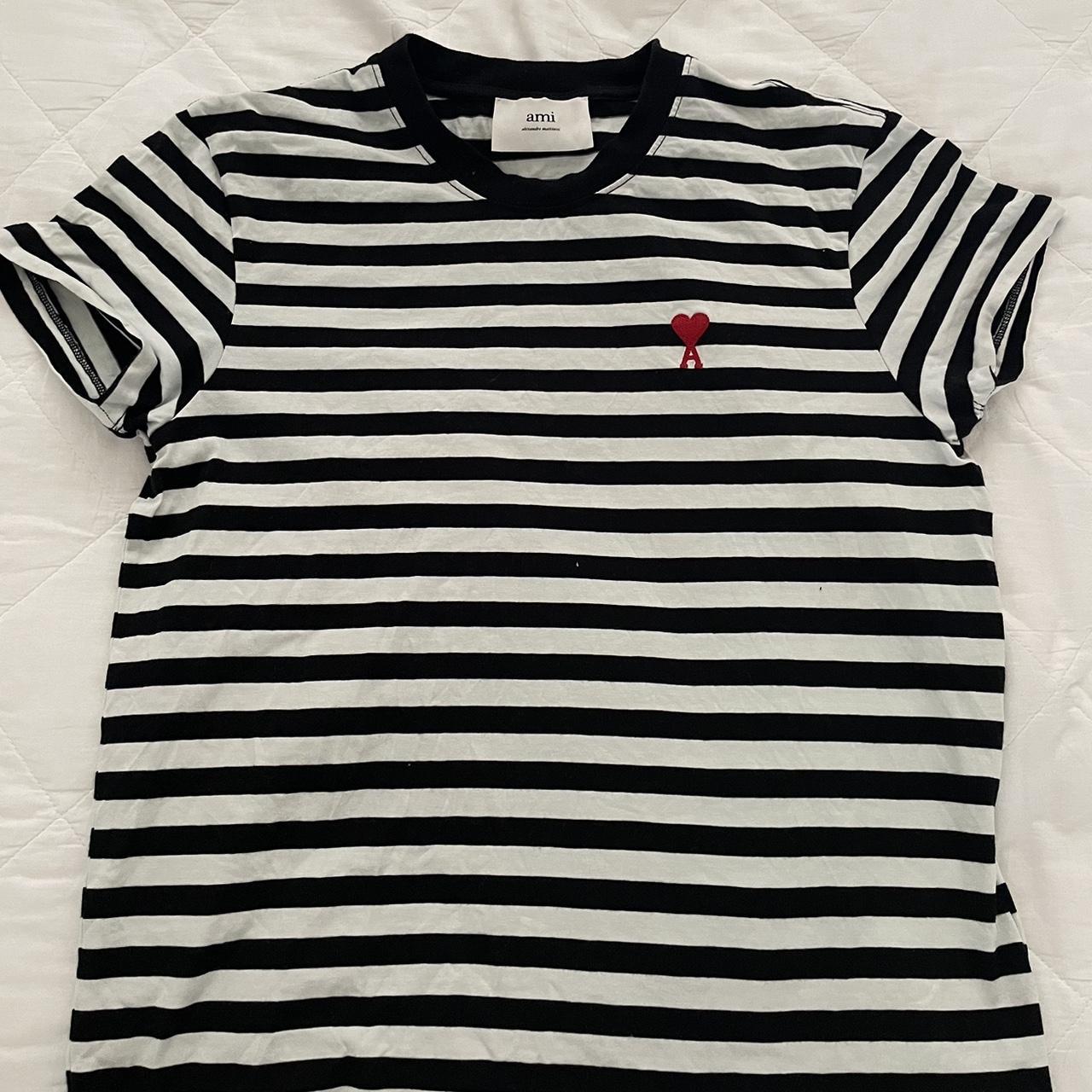 Ami Paris t shirt Almost brand new Price negotiable - Depop