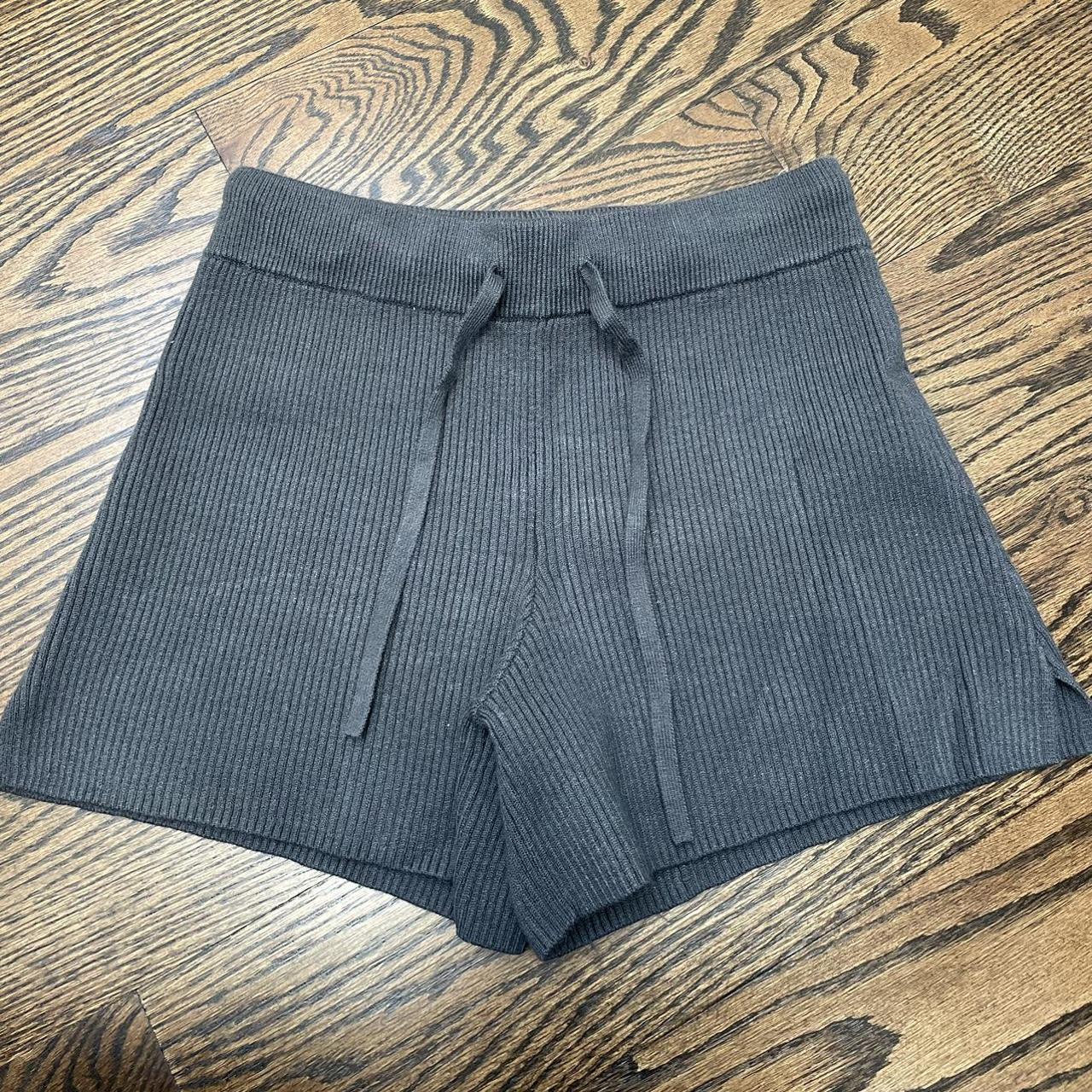 Abercrombie & Fitch Knit Sweater Shorts Ribbed... Depop