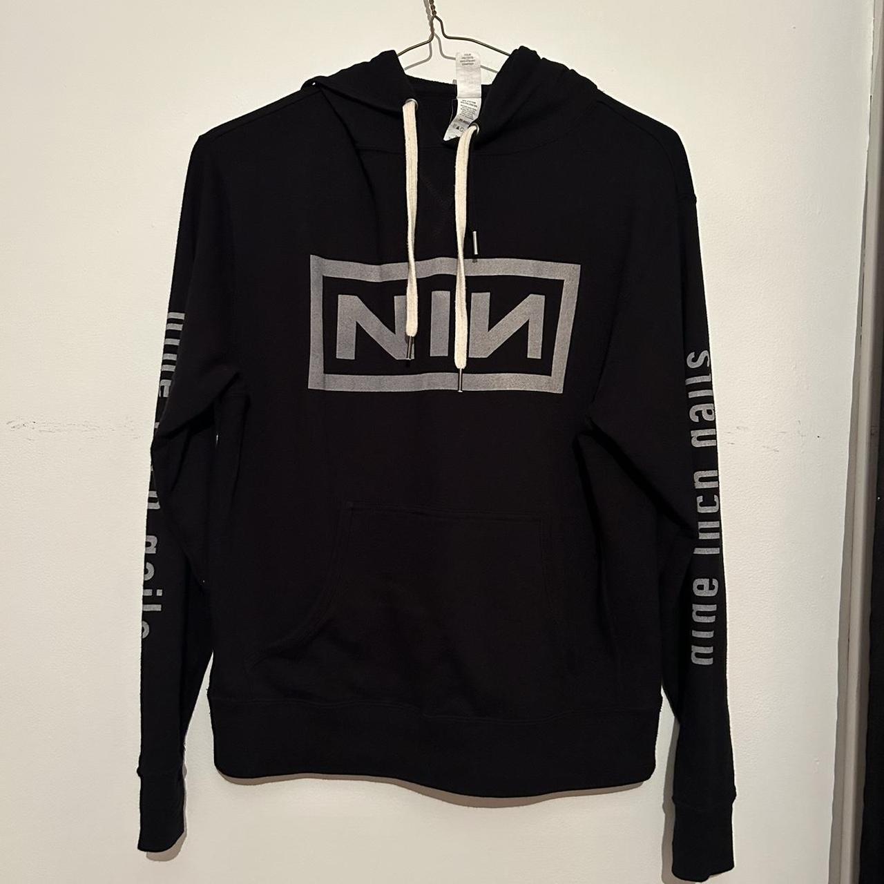 H&m nine inch 2025 nails hoodie