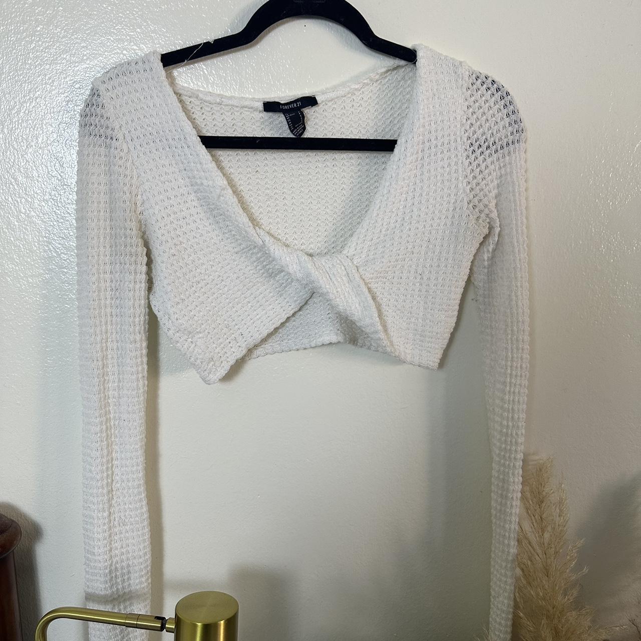 Knit cropped cardigan in an off white cream with Depop
