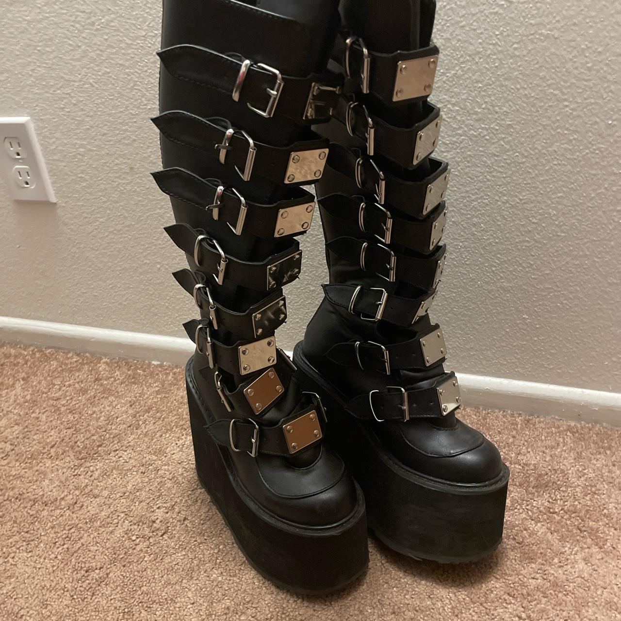 demonia damned 318 black