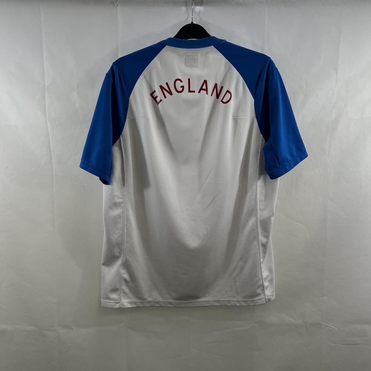 England Training Football Shirt 2010/11 Adults XL... Depop