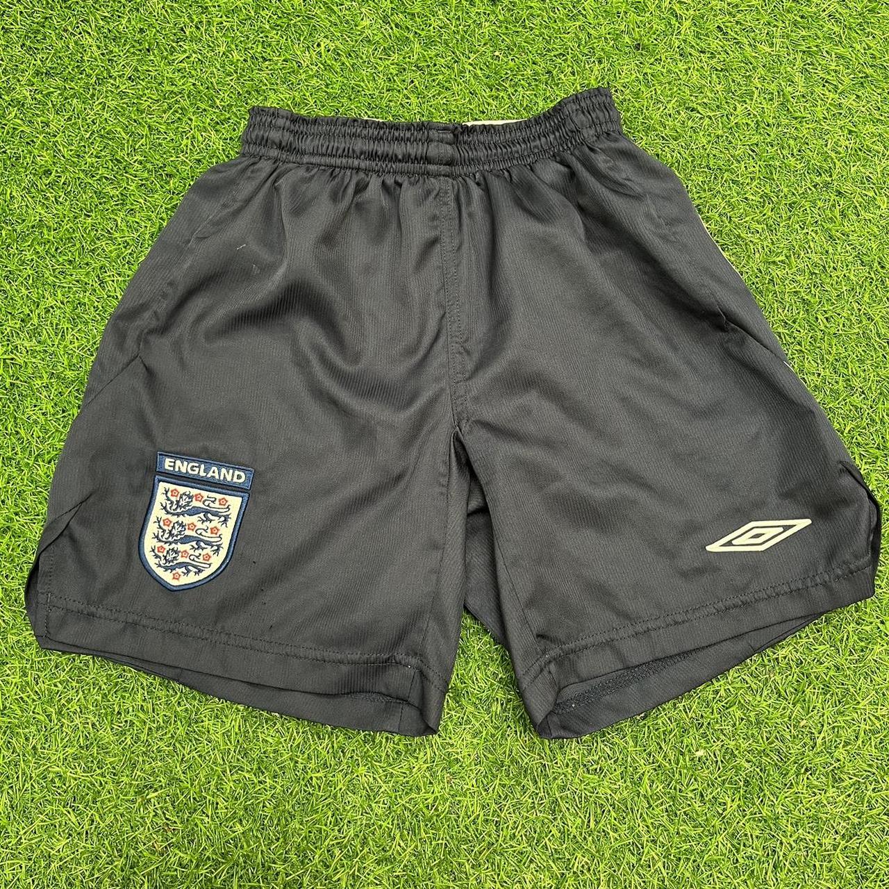 mens england football shorts