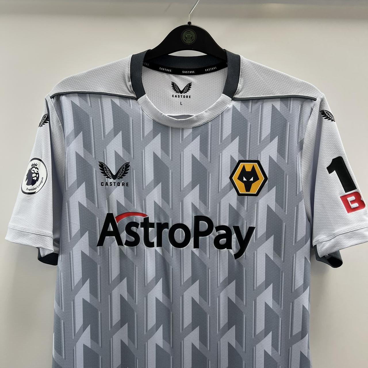 ウェア Wolves Retail Shirt L/S A MATHEUS N. 27 Wolves Matheus Nunes 27 Third Football Shirt 2022/23 | Depop