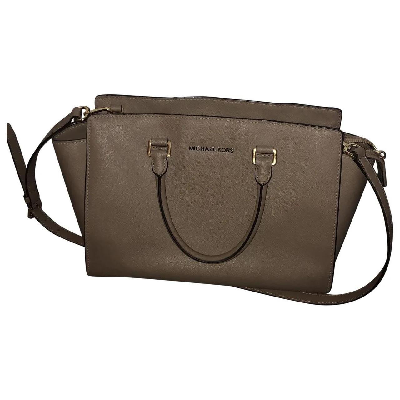 Michael kors store taupe selma bag