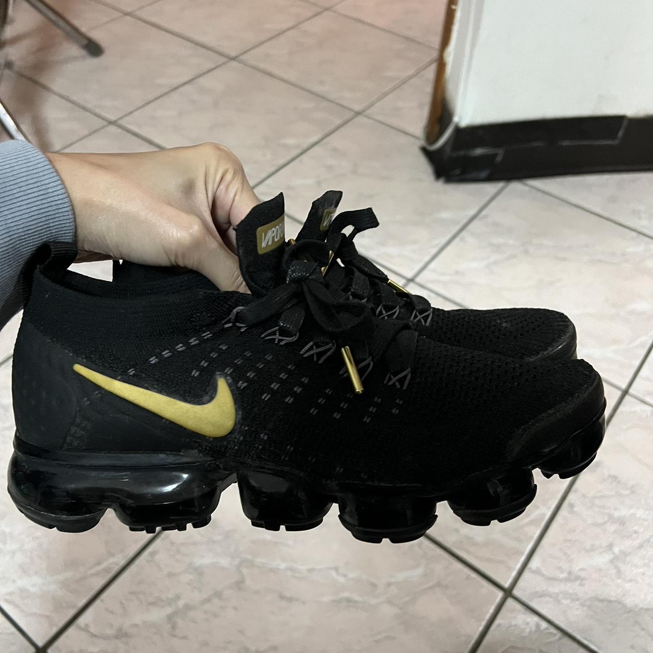 Nike vapormax flyknit 2 black metallic gold Women. Depop