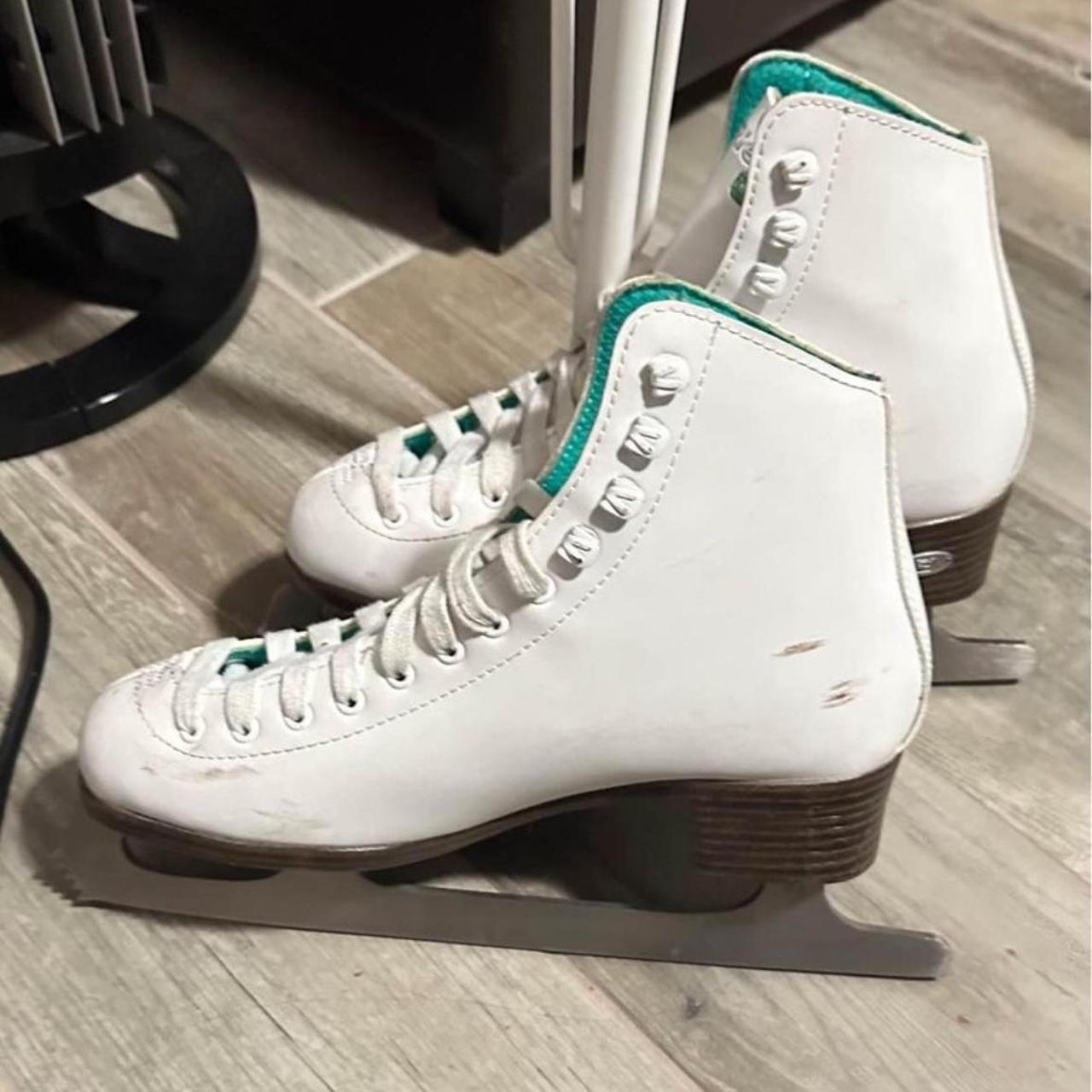 Riedel Opal Figure Skates size 6 Depop