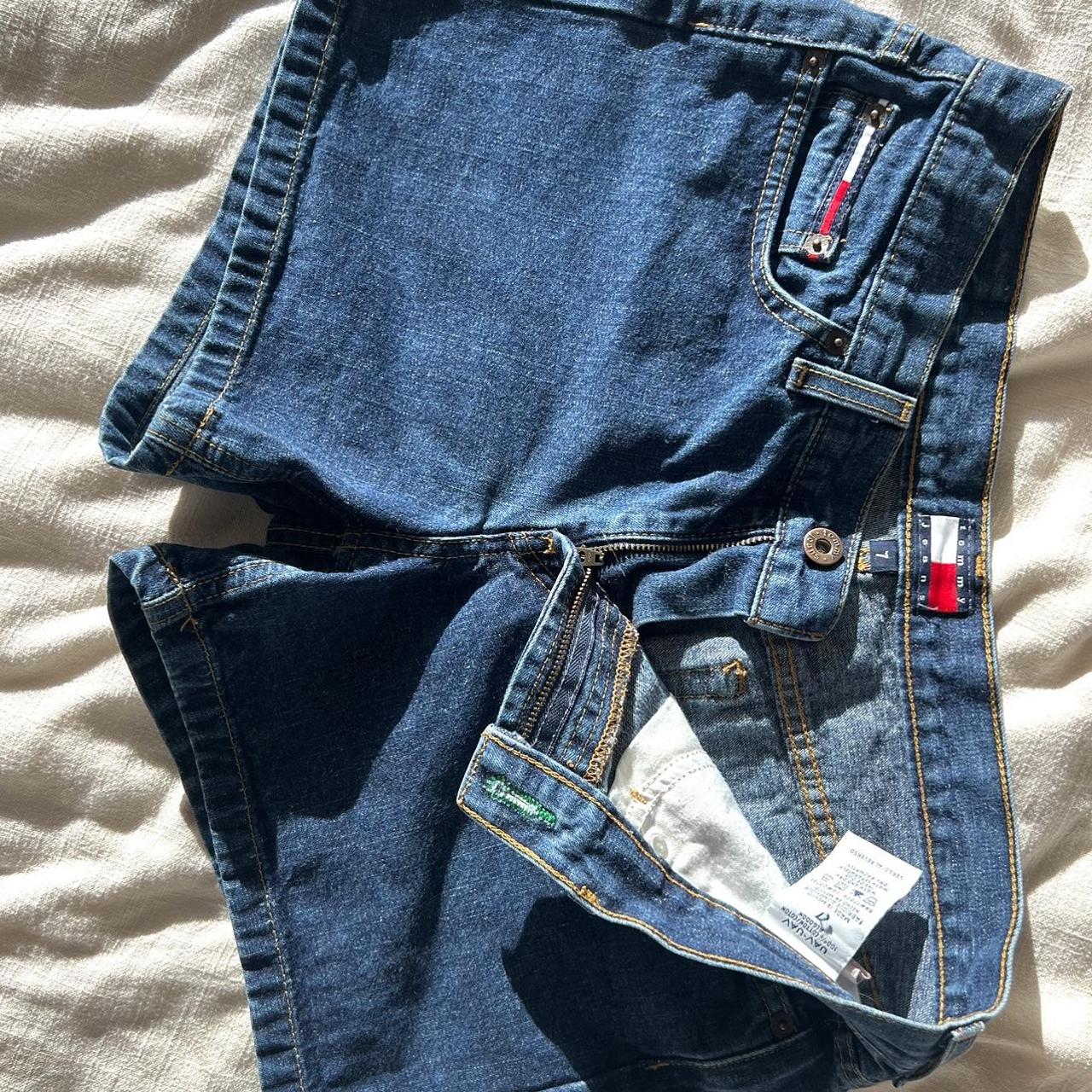 vintage tommy hilfiger shorts size 7 i love these... - Depop