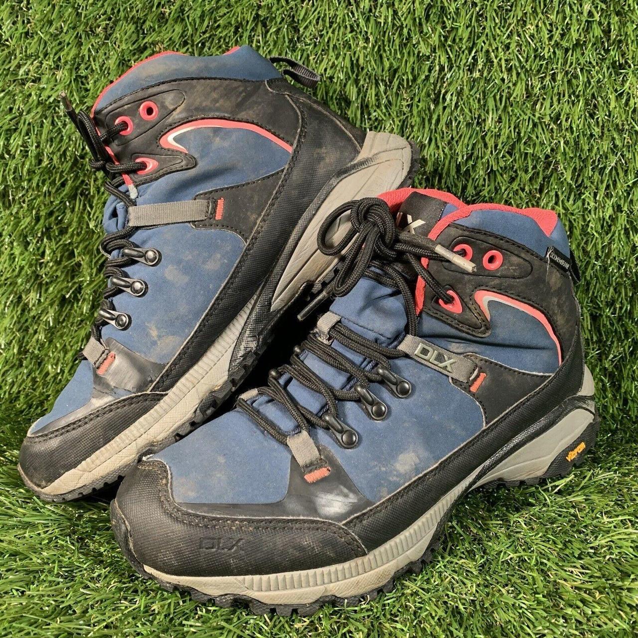 dlx hiking boots