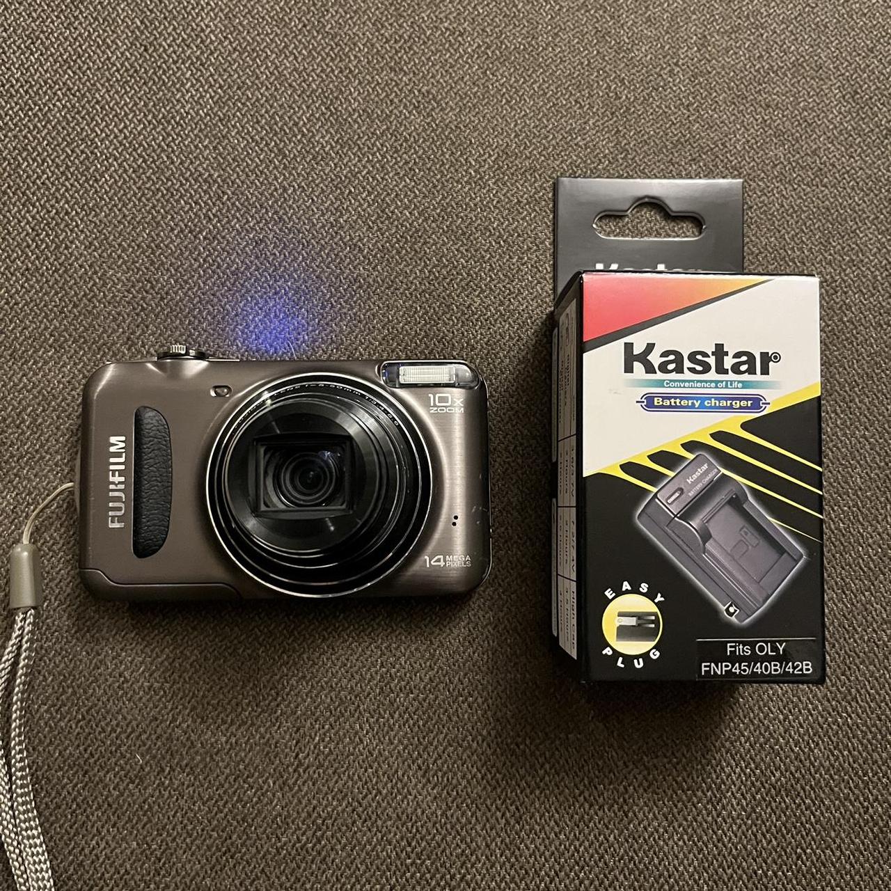 Fujifilm Finepix T200 Digital camera Great... Depop