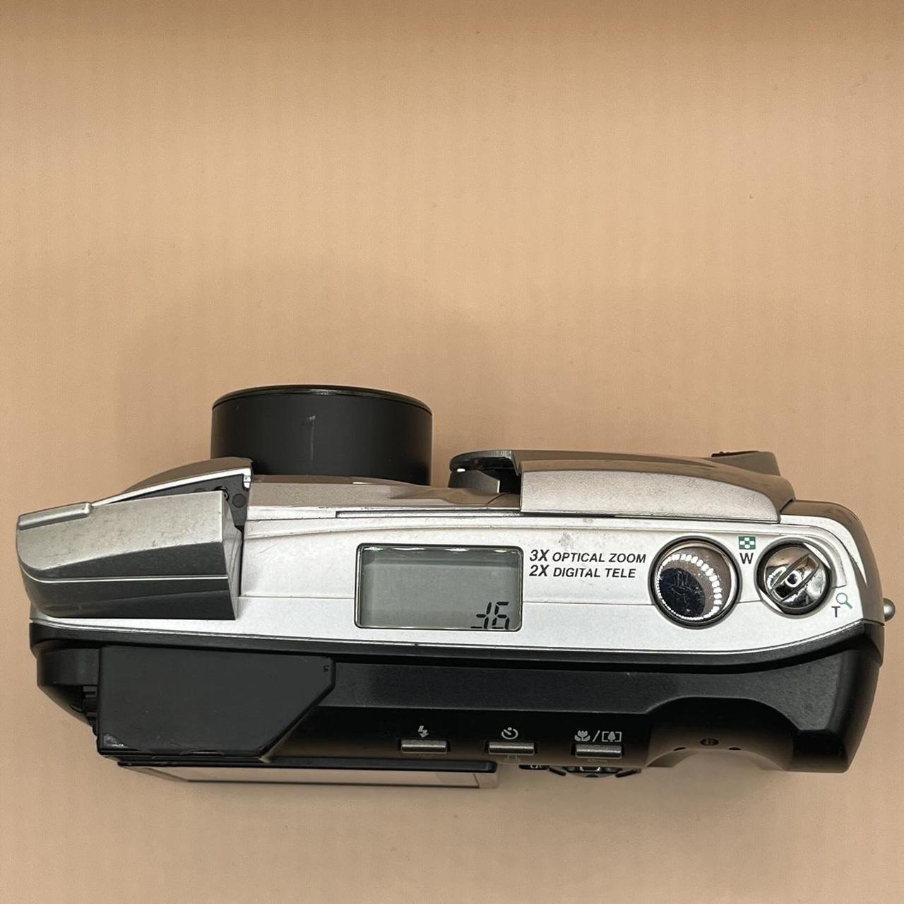 Olympus D460 Zoom Digital camera Good condition... Depop