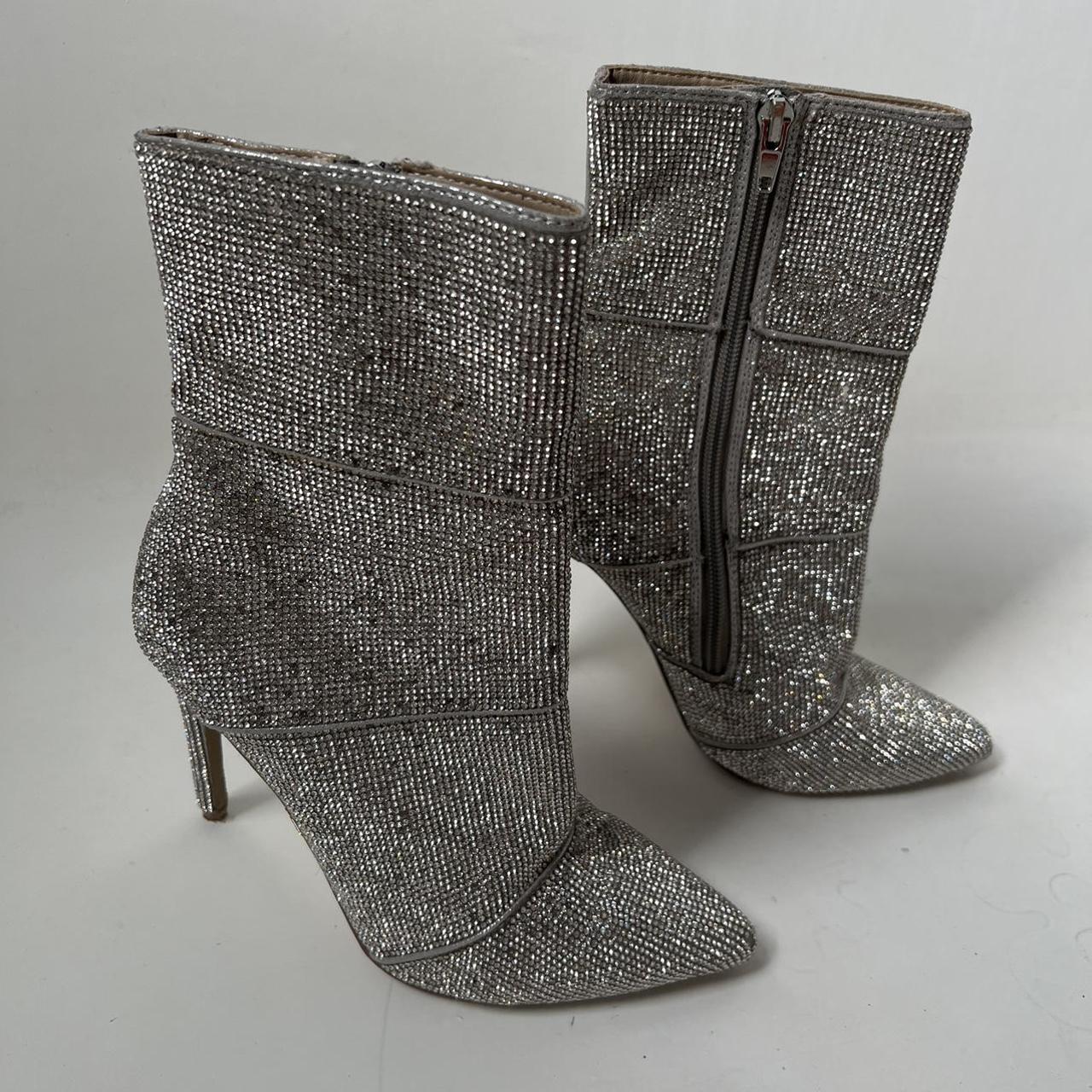 item listed by inthedreamfactory