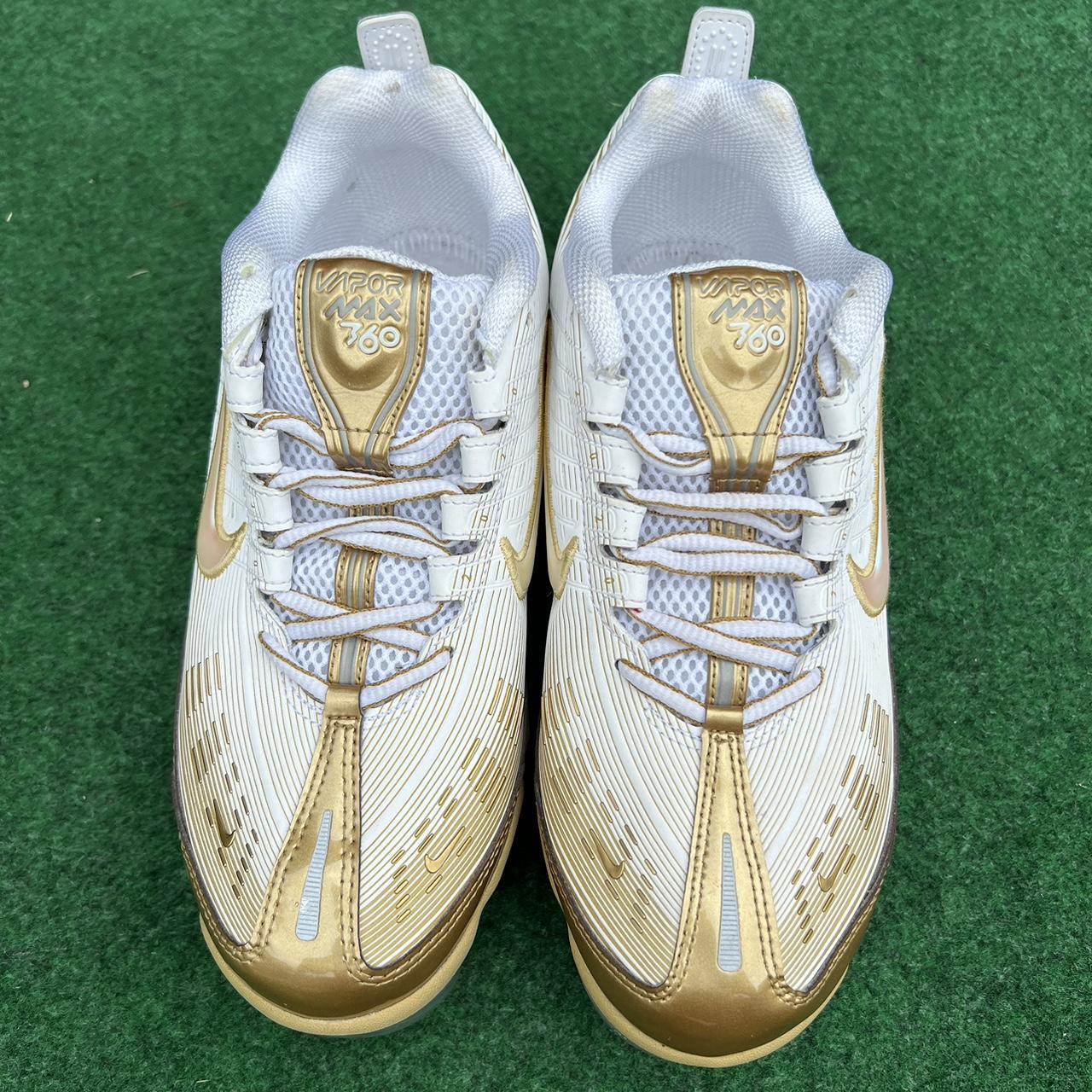 Nike air vapormax 2024 womens white and gold