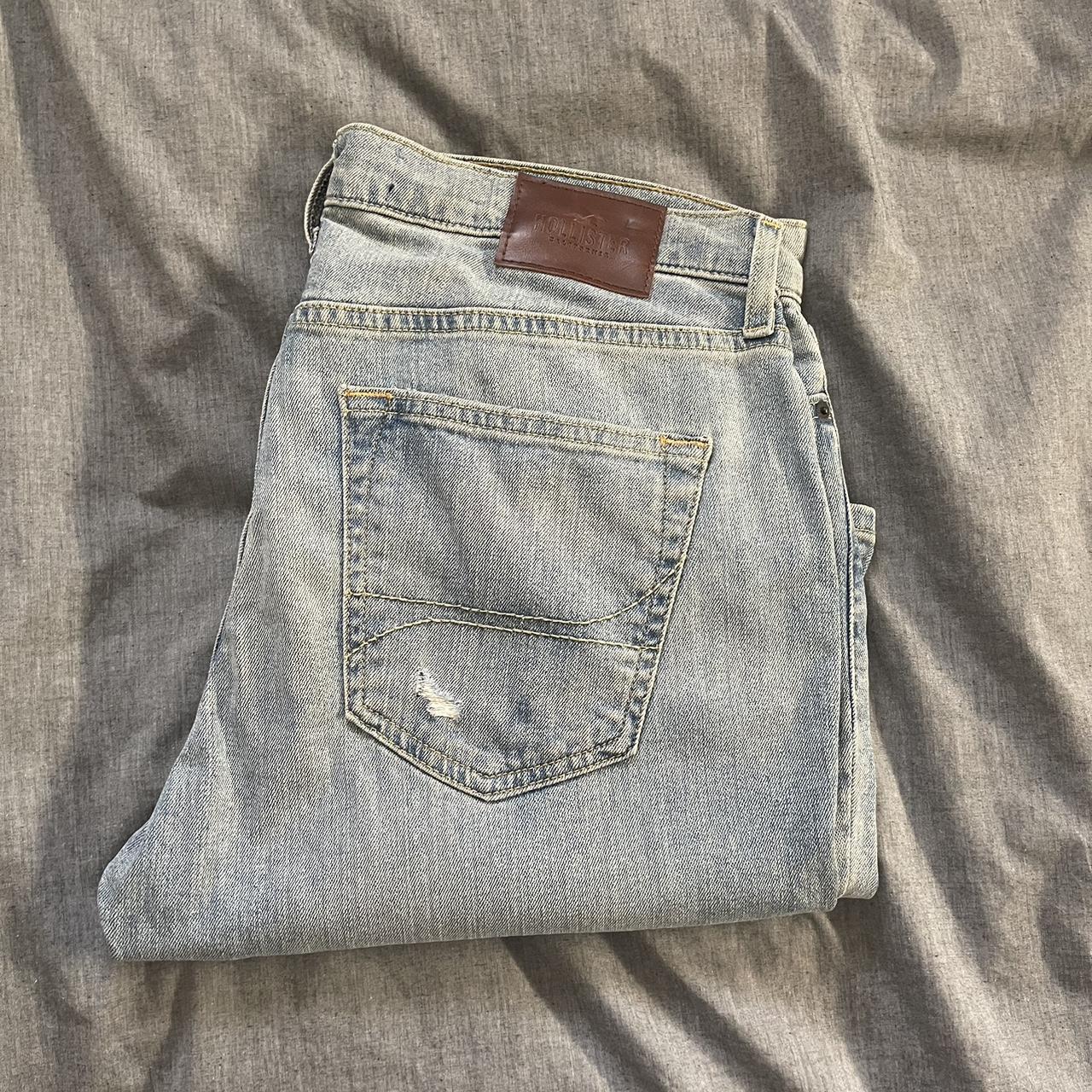 Distressed jeans - Depop