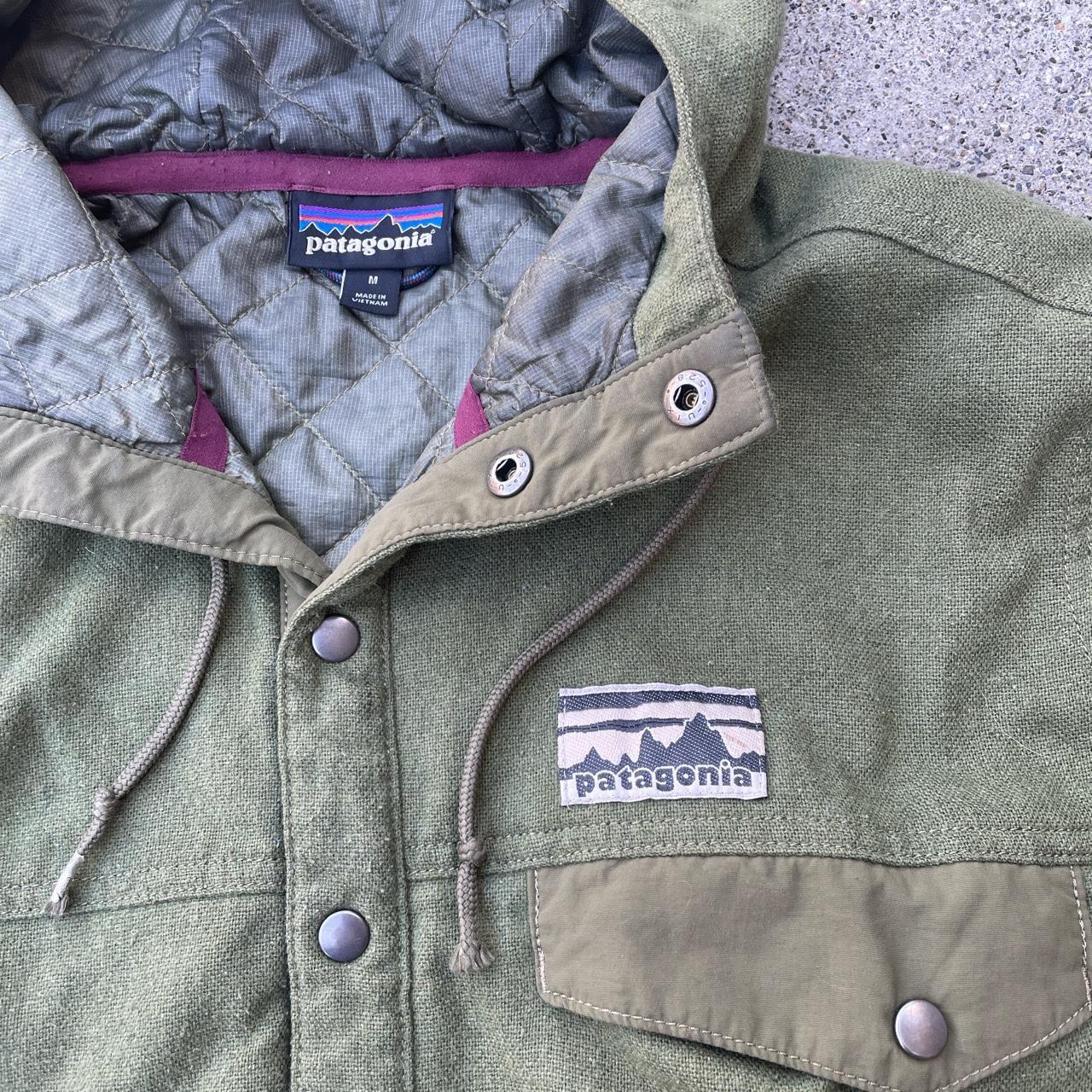 Patagonia 40th Anniversary Reclaimed Wool Snap T...