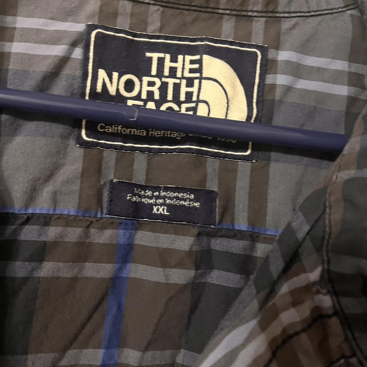 Vintage the north face casual shirt Condition is... - Depop