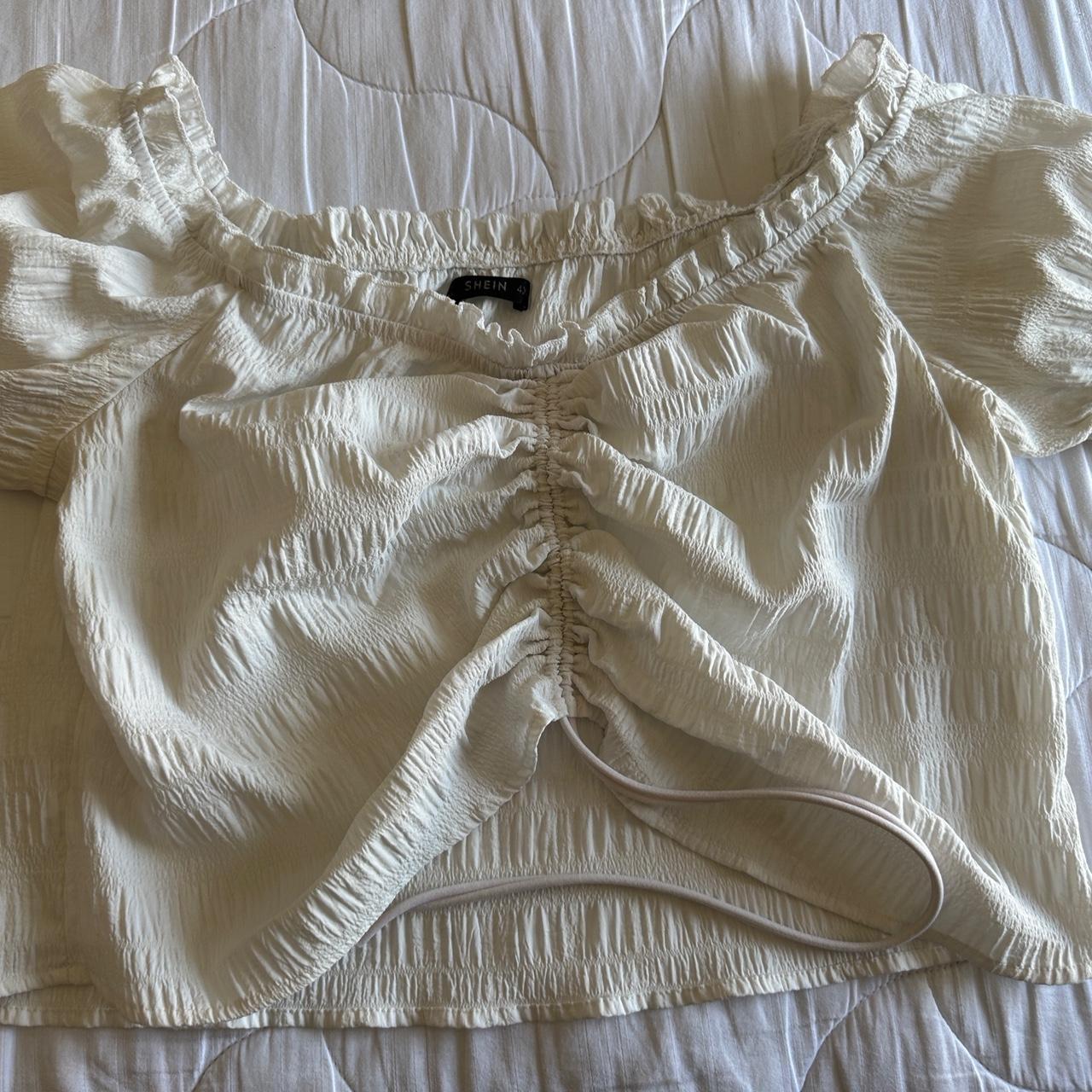 item listed by leslieeovoxo
