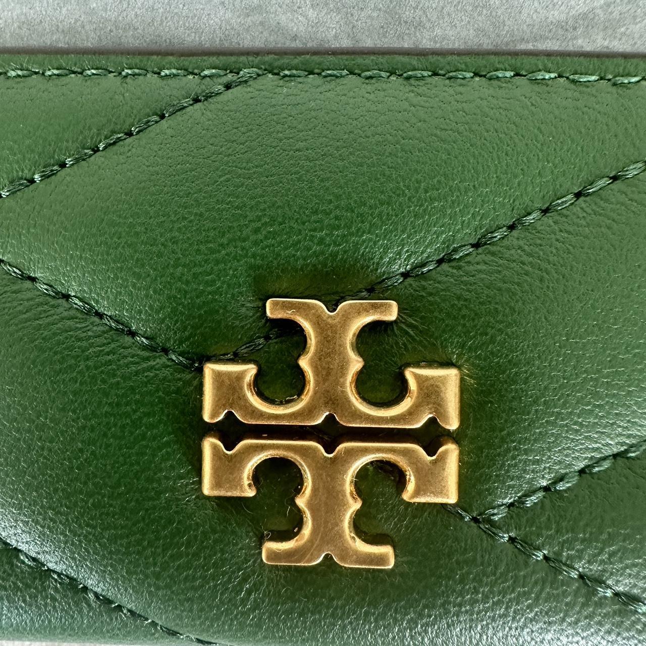 ☆☆Tory Burch☆☆ 24FW Kira Chevron Card Wallet Green 90345 Brand New Tory Burch Kira Chevron card case in | Depop