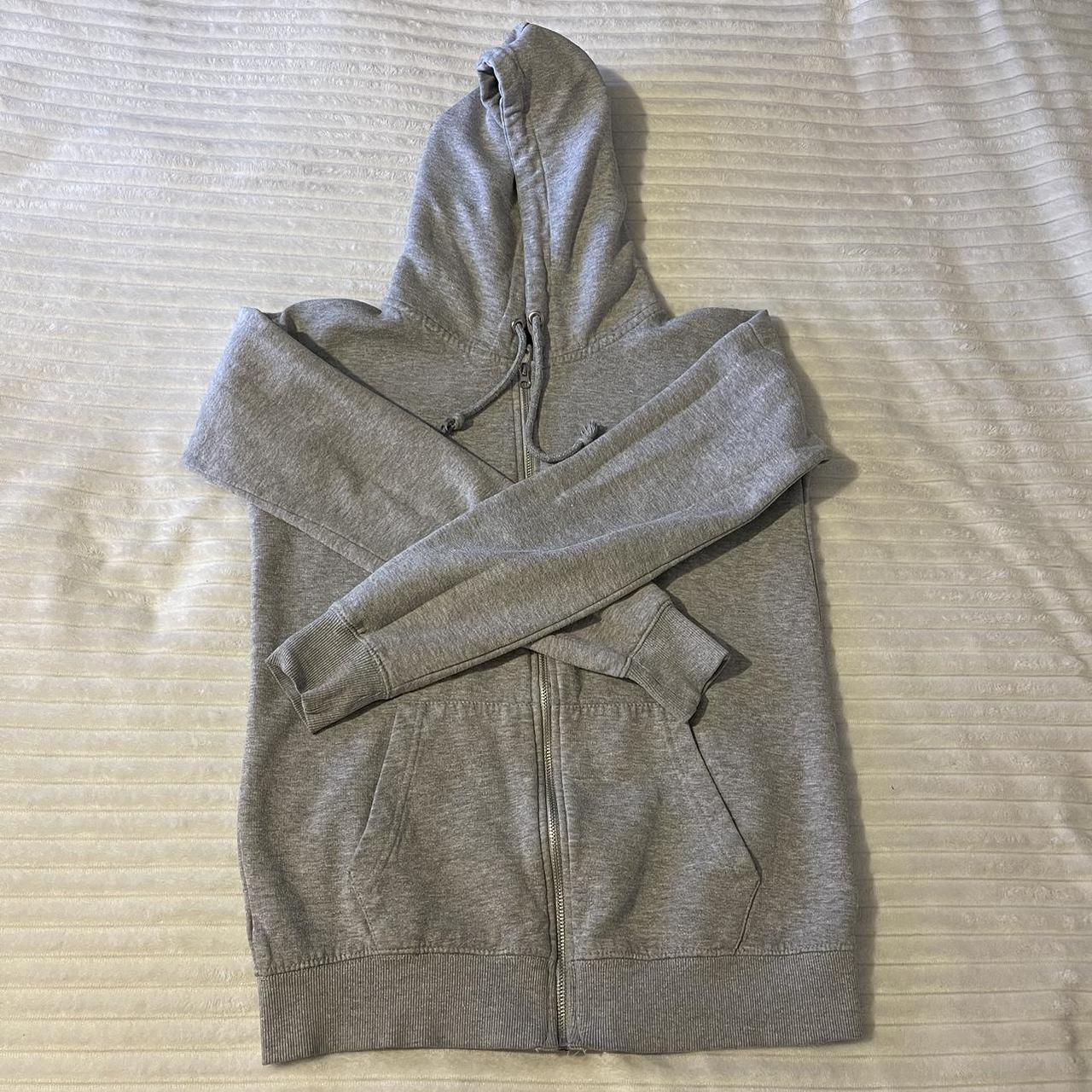 Missguided zip up grey hoodie Size small Good as new - Depop