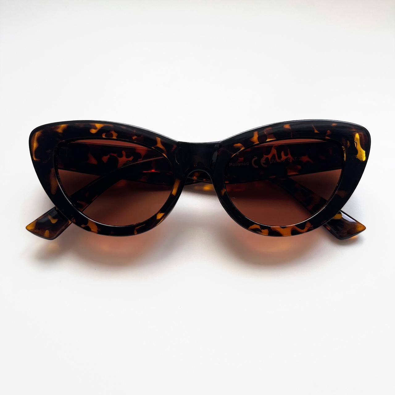 Tortoiseshell Cat Eye Sunglasses Classic, retro... - Depop