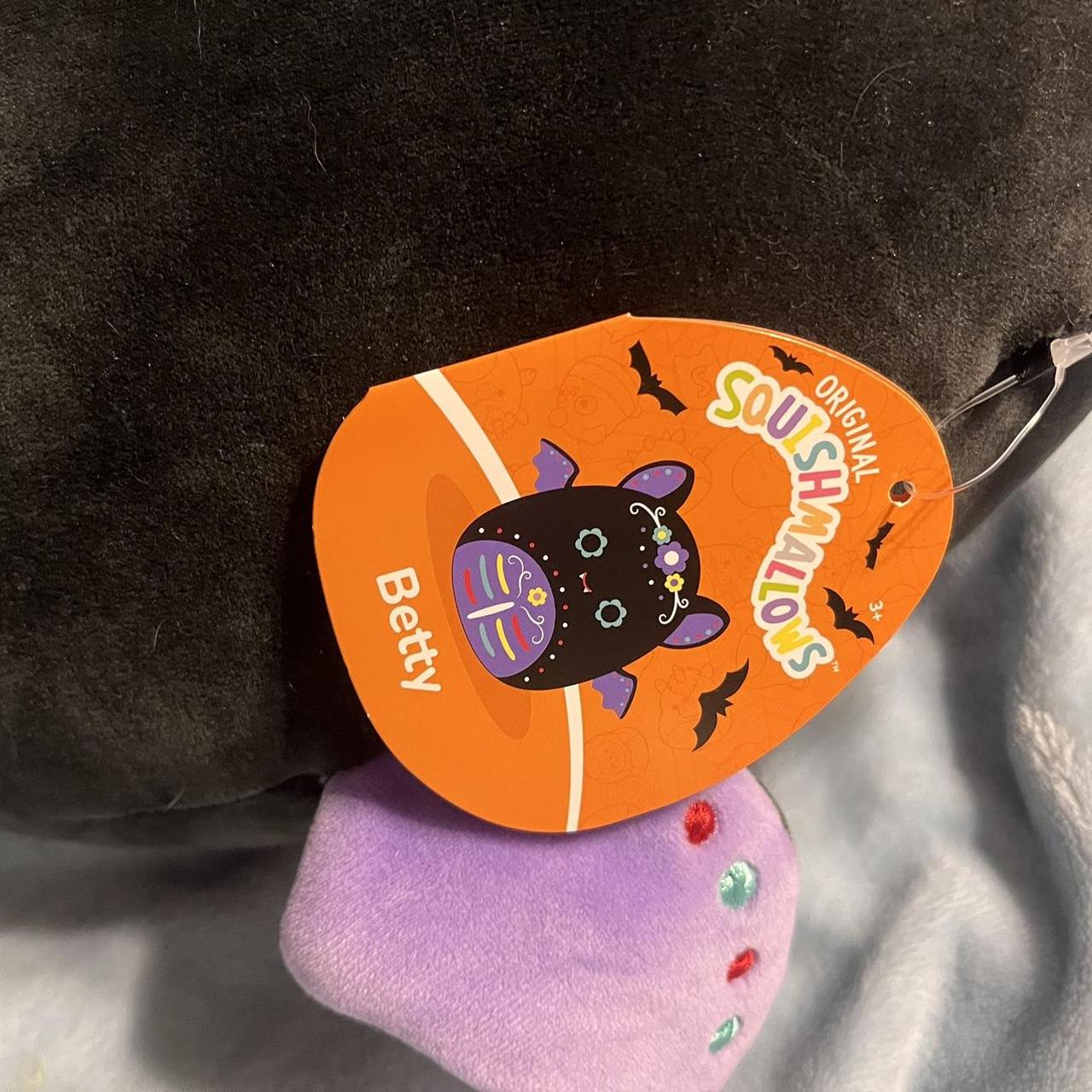 DOTD Betty Squishmallow top